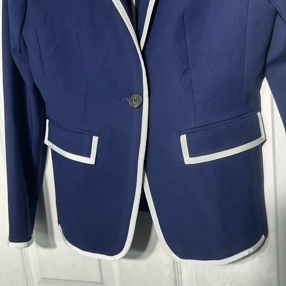 Brooks  brothers blazer - Picture 3 of 5